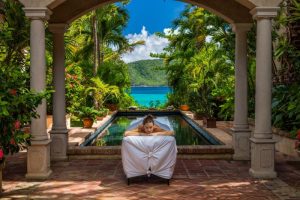 Spa austin lake resort wellness detox retreats america texas pool